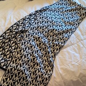 Michael Kors Black and Cream Patterned Scarf